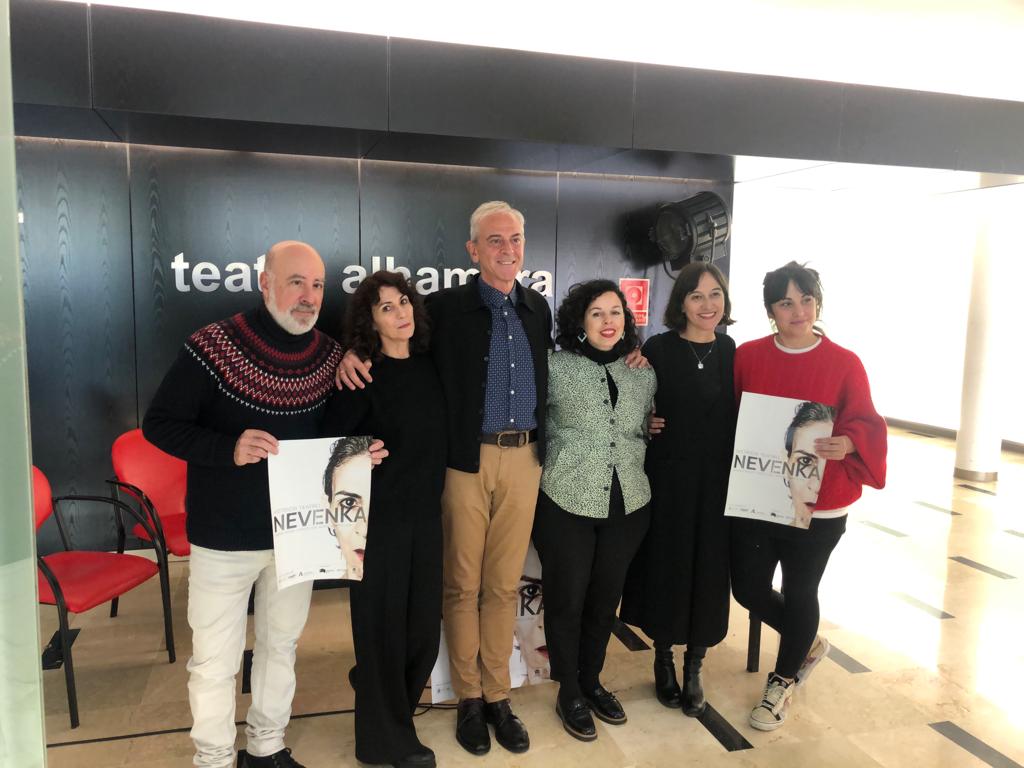 🔙 #FlashBackFriday ¡Vaya 6 𝘮𝘦𝘴𝘦𝘴 𝘥𝘦 𝘨𝘪𝘳𝘢 hemos tenido! ¡Qué maravilla ver todos las salas llenas para disfrutar del teatro!

➡️ 𝙀𝙇 𝙈𝙐𝙀𝘽𝙇𝙀

➡️ 𝙉𝙀𝙑𝙀𝙉𝙆𝘼

➡️ 𝙅𝙐𝘼𝙉𝘼

¡Ya estamos recuperando energía para seguir llenando de teatro vuestras vidas! 🥰