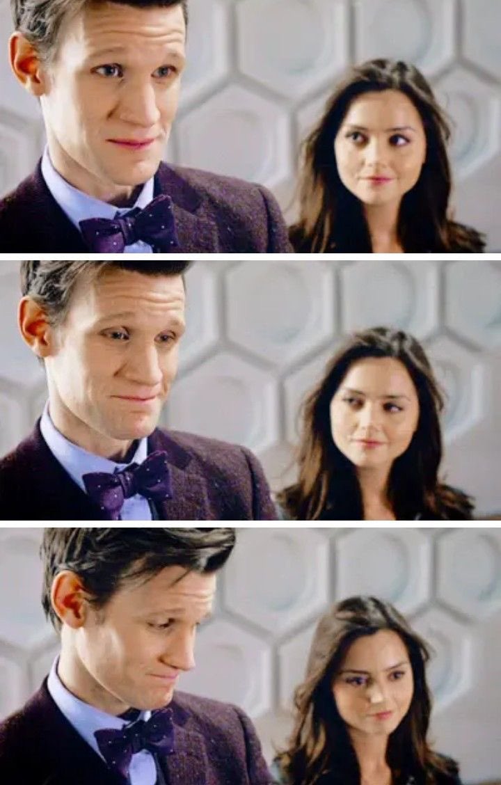 Her face knowing that she helped him saved Gallifrey and ending those years of torment for him.
#DoctorWho #MattSmith #JennaColeman