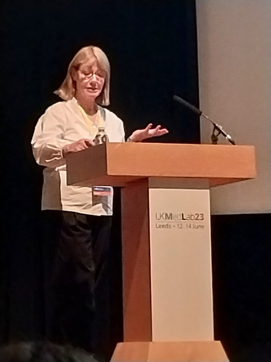 KellyMcCarthy83's tweet photo. Great opening lecture by Prof. Maria Fitzgibbon at #UKMEDLAB23 #Lessonsinchemistry #ACBI https://t.co/IpZncZZr3W