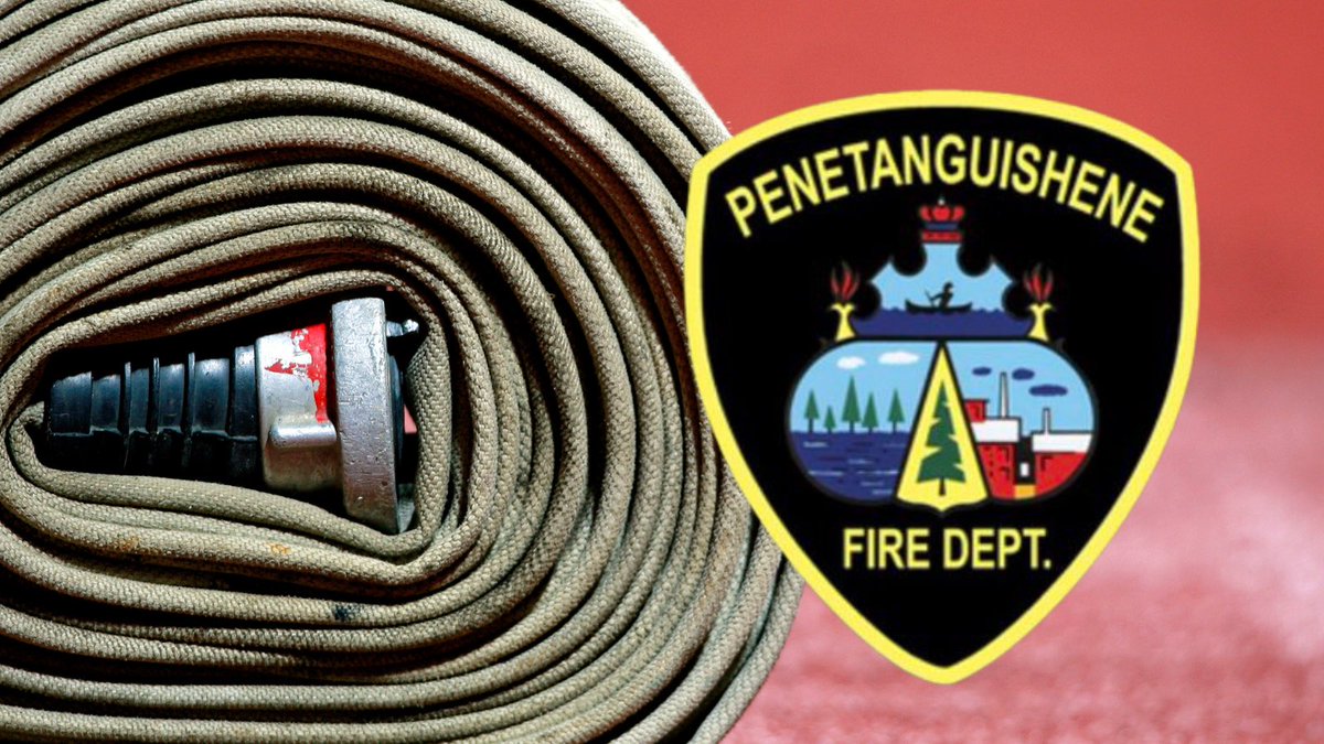 Early this morning PFD responded to a fully involved boat fire at Hindson marina. An aggressive fire attack allowed firefighters to prevent the fire from spreading to other boats docked in very close proximity.
Thank you to <a href="/MidlandFire/">Midland Fire Department</a> and <a href="/tinytownship/">Township of Tiny</a> for tanker assistance.