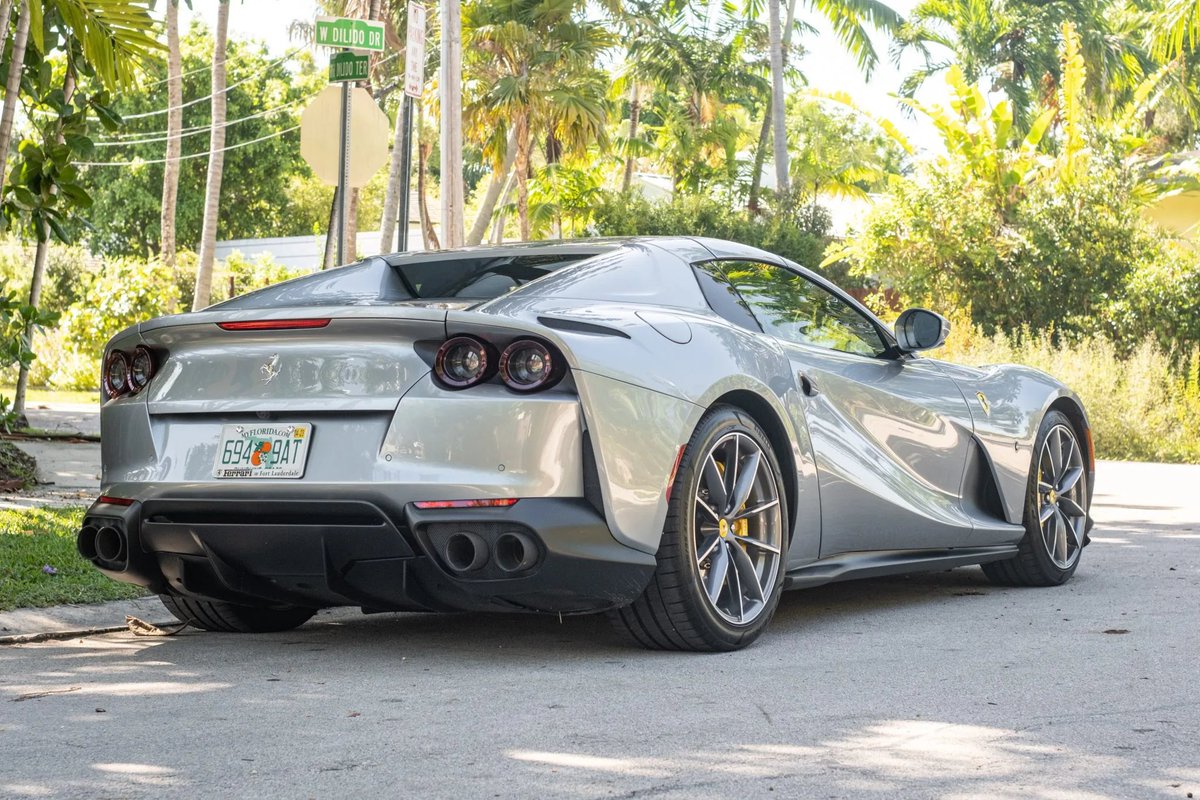 Ferrari 812 GTS