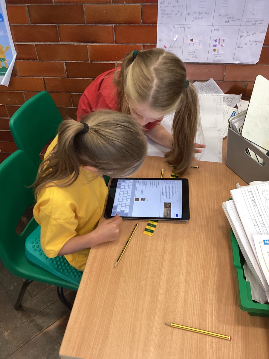 Year2Markeaton's tweet image. We are busy researching meerkats for a report for the Year 1s. Do you know what they look like? What they eat? Where they live? #MPSEnglish #MPSWriting #MPSComputing #MPSGeography