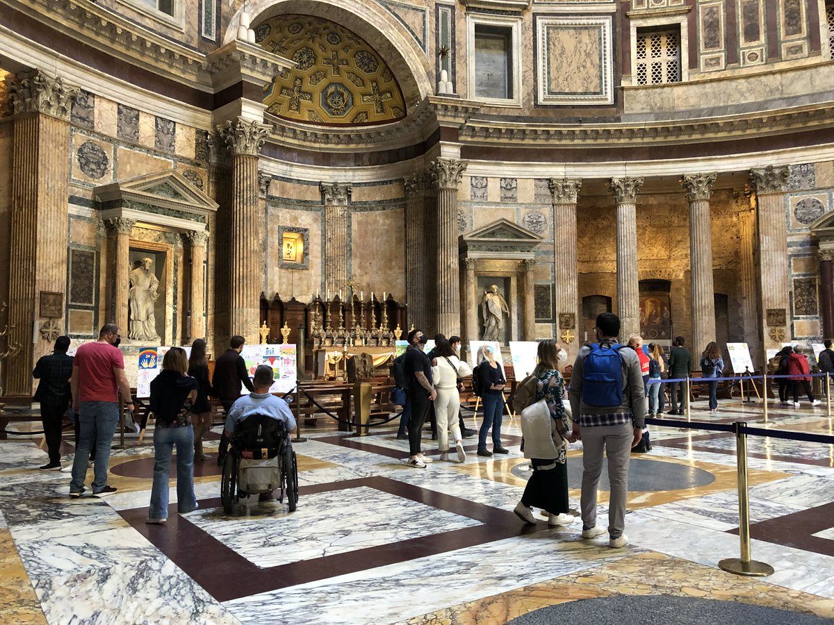 Floors are important features in sacred architecture. What have you thought or felt about the floor in the Pantheon? 

I pavimenti sono elementi importanti nell'architettura sacra. Cosa hai pensato o provato riguardo al pavimento del Pantheon?

📷 Tom Beaudoin, November 2021