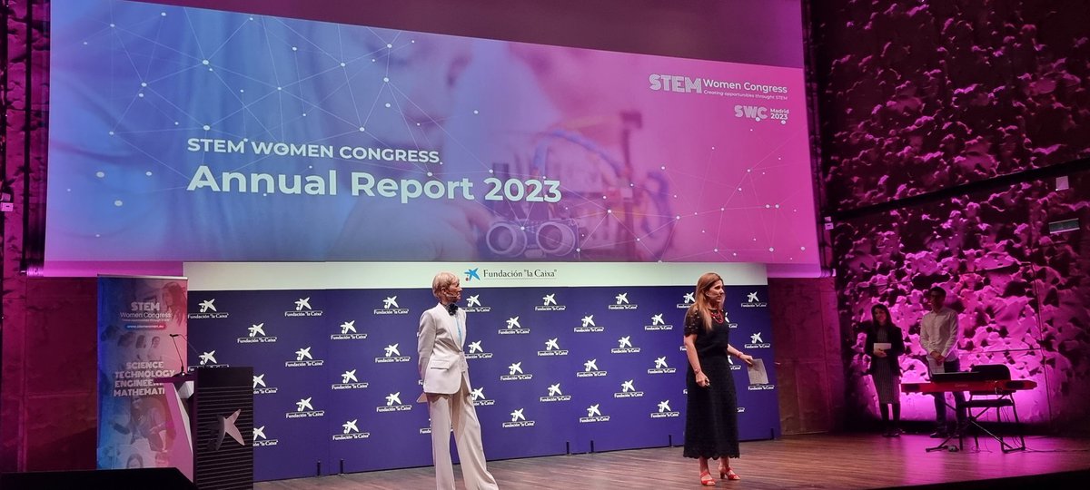 Tras 10 años desplegando iniciativas para impulsar las #STEM en las niñas, se pronostica un cambio de tendencia en 2024/2025, con un mayor número de vocaciones. En 2015, 304.000 mujeres matriculadas en STEM, en 2020, 371.000 (250.000 desempeñan profesiones #STEM) #SWCMadrid2023