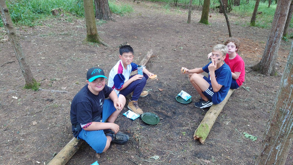 Gavin_Taylor's tweet photo. The @LockersPark Year 8 boys have arrived safely at Bushcraft for their celebration week after a hard week of CE exams. https://t.co/ajFt9l2y70