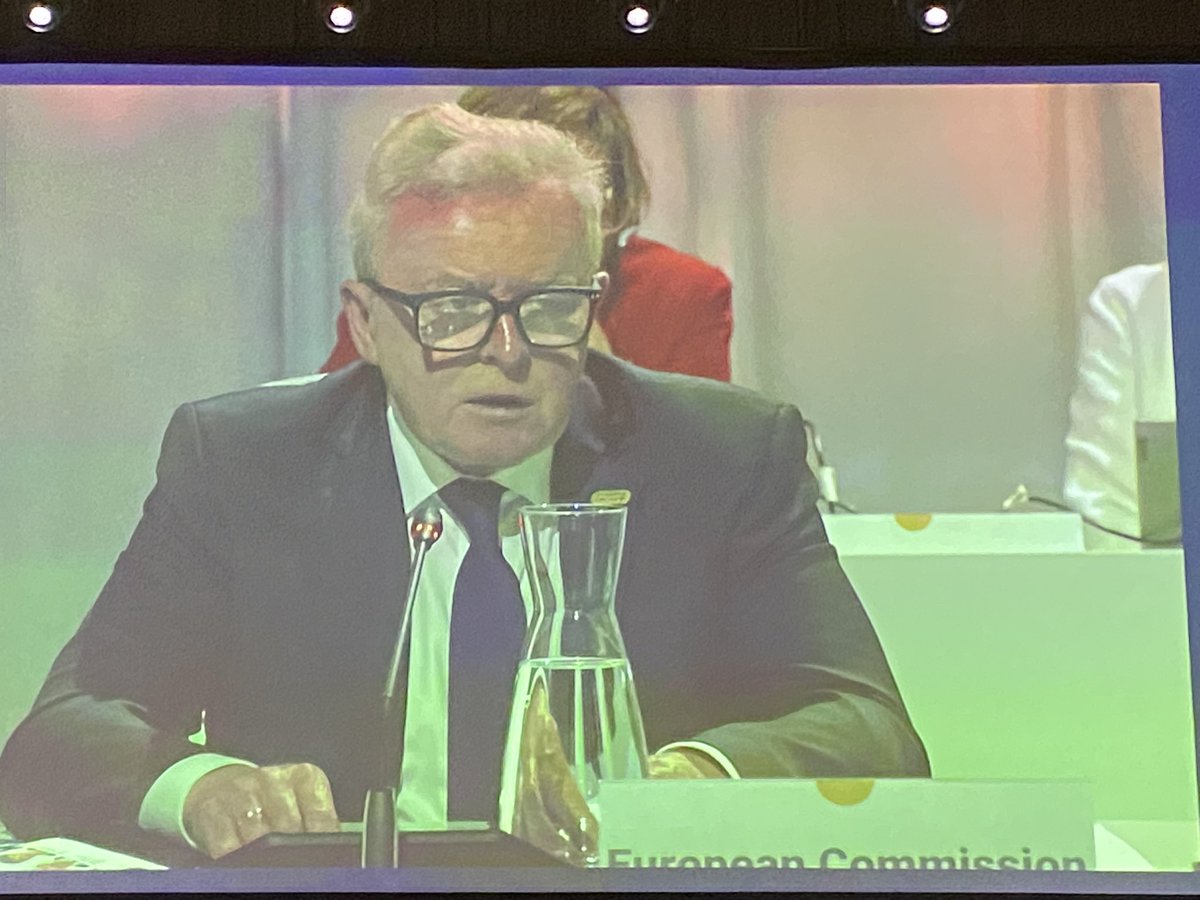 ChLambert_FICT's tweet photo. Le #Conseil des #ministres 🇪🇺 @sweden2023eu a pr thème l’économie circulaire.
➕que jamais l’#agriculture est source de #solutions pour décarbonation &amp;substitution des #FossilFuels 
Une mission en +de #souveraineté #alimentaire #energy #biodiversite #ruralité #jeunes agriculteur https://t.co/cOSVRznsAN