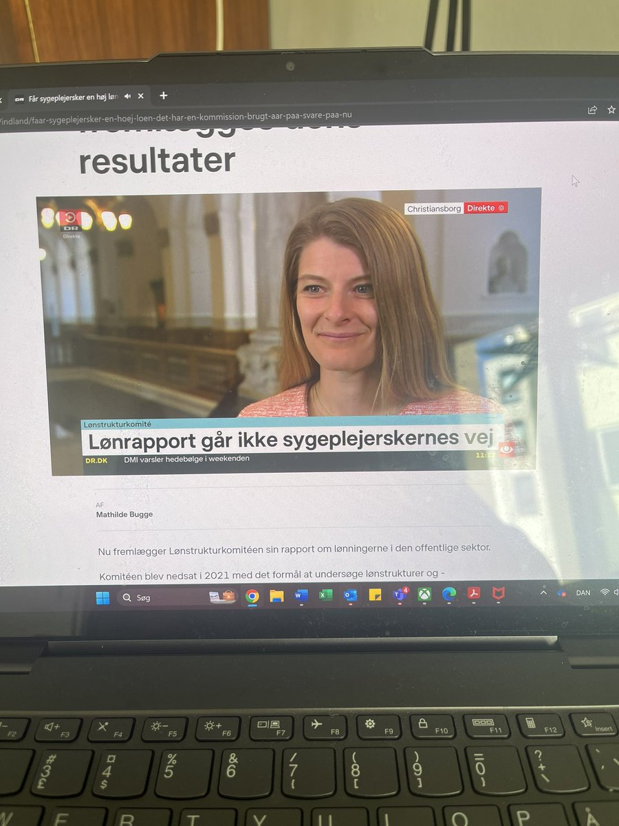 Anna Berg (@anna_berg_) on Twitter photo Regeringen er optaget af at løse rekrutteringsudfordringerne i den offentlige sektor, siger beskæftigelsesminister <a href="/AneHalsboe/">Ane Halsboe</a>
Regeringen burde (også) være optaget af at løse ligelønsproblemet! #lks #ligeløn #dkpol Regeringen er optaget af at løse rekrutteringsudfordringerne i den offentlige sektor, siger beskæftigelsesminister <a href="/AneHalsboe/">Ane Halsboe</a>
Regeringen burde (også) være optaget af at løse ligelønsproblemet! #lks #ligeløn #dkpol