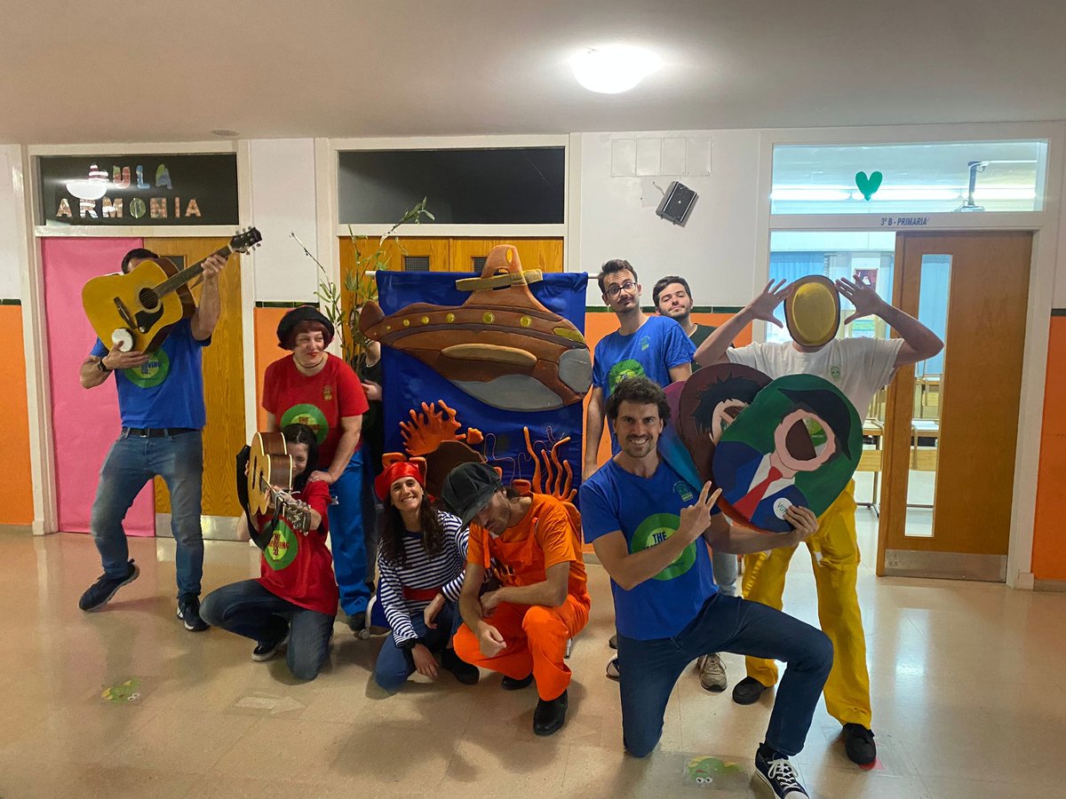Más allá de Madrid, The Improving Co., reparte alegría y diversión, mientras apoya el aprendizaje del inglés en todas las edades, dentro o fuera de los colegios. 🎭🎬🏆🎊

@colegiosantaanazgz 🎉

#theimprovingco #teatro #teatroimprovingco #showtime #zaragoza #lúdico #educativo
