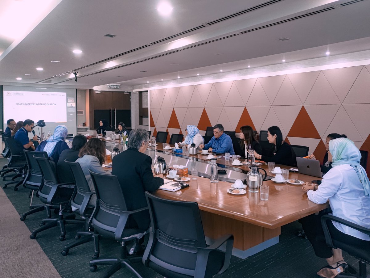 TalentCorp Malaysia tweet media