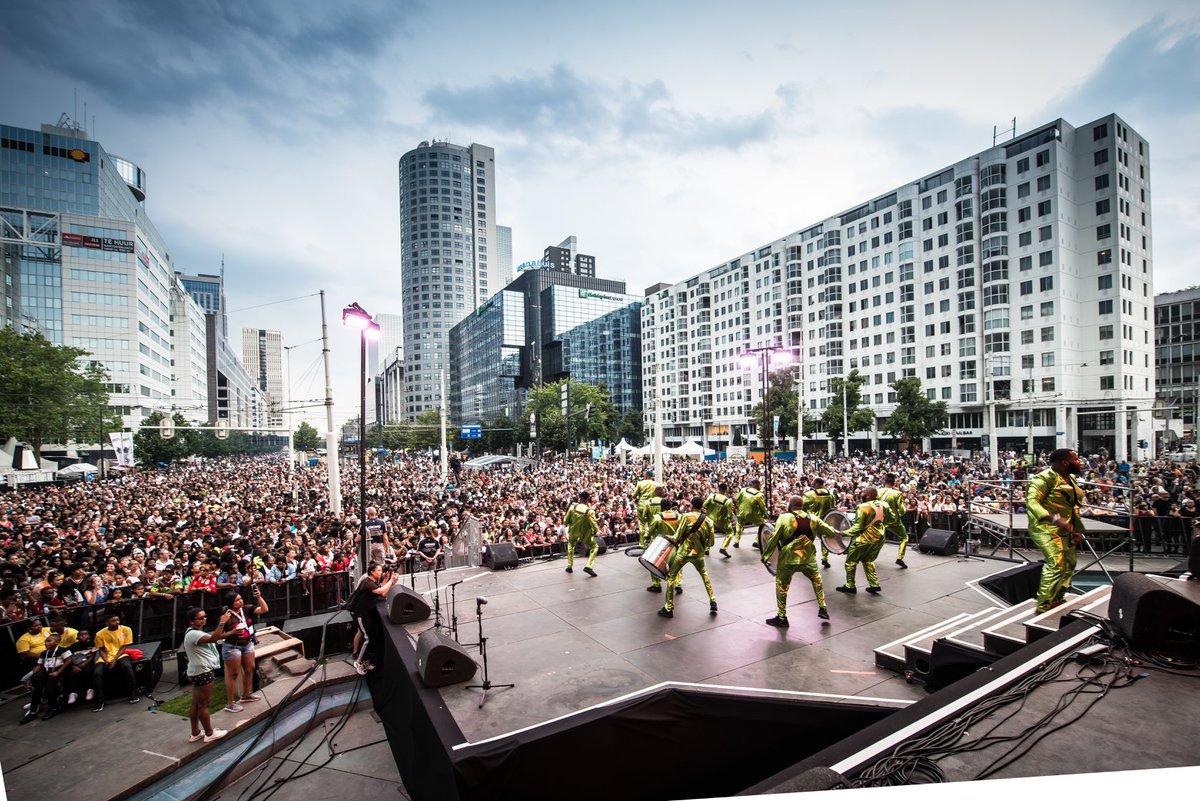 Dompel jezelf onder in de onbegrensde energie van Rotterdam op 29 juli tijdens Rotterdam Unlimited! 🎉 Dit bruisende festival viert de diversiteit, cultuur en creativiteit van onze stad. Ervaar en ontdek tradities van verschillende culturen. 😍 mustsee.today/event/rotterda…