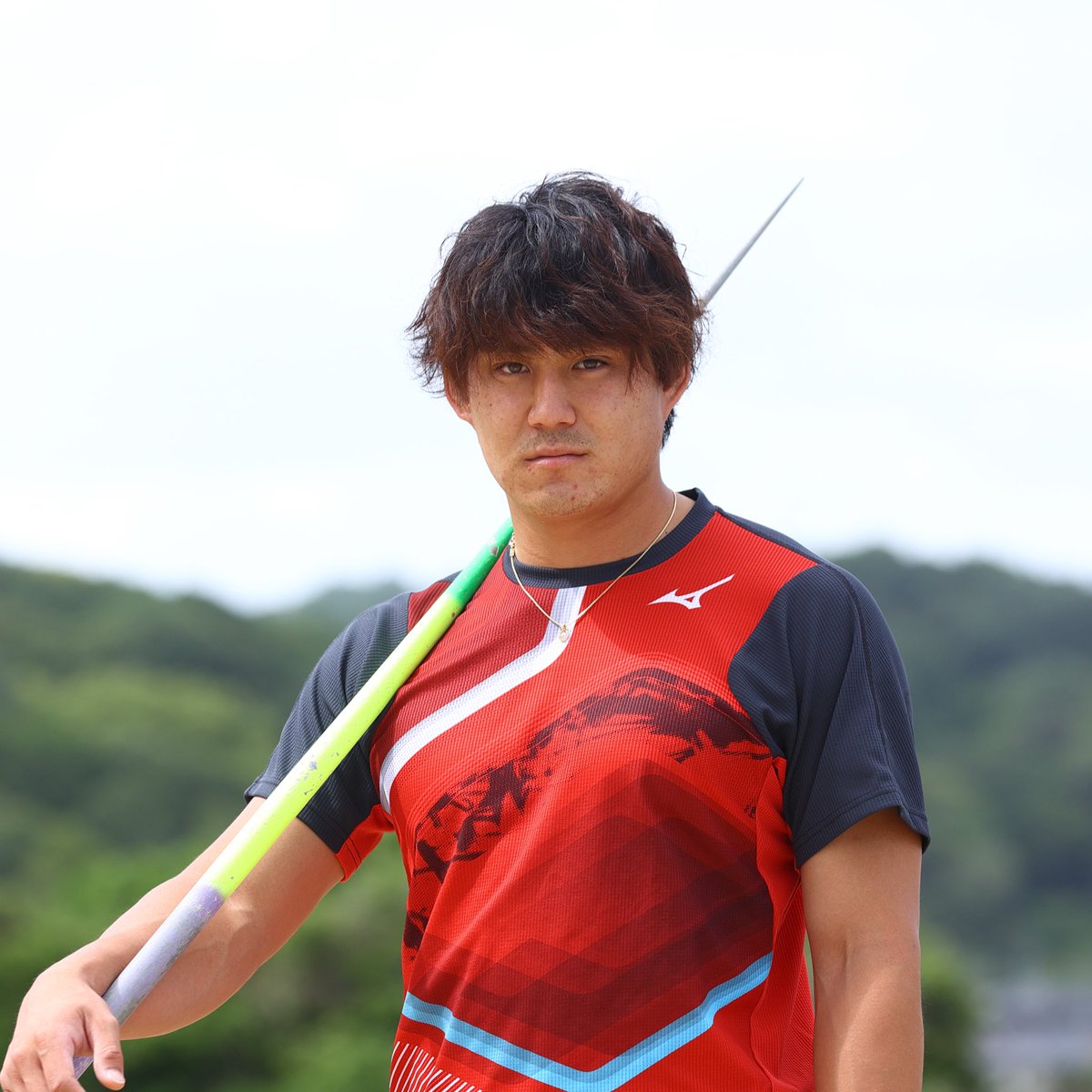 rikumaga's tweet photo. #陸マガ ７月号は、明日、６月14日発売！
求道者では、木南記念で日本歴代５位の83m54をマークした #﨑山雄太 選手（愛媛県競技力向上対策本部）を取材📝
今もいきているという、学生時代の経験や教えを中心に話を聞きました。

Amazon↓
https://t.co/rzmAv9vhQS https://t.co/ezUIPlRtbE