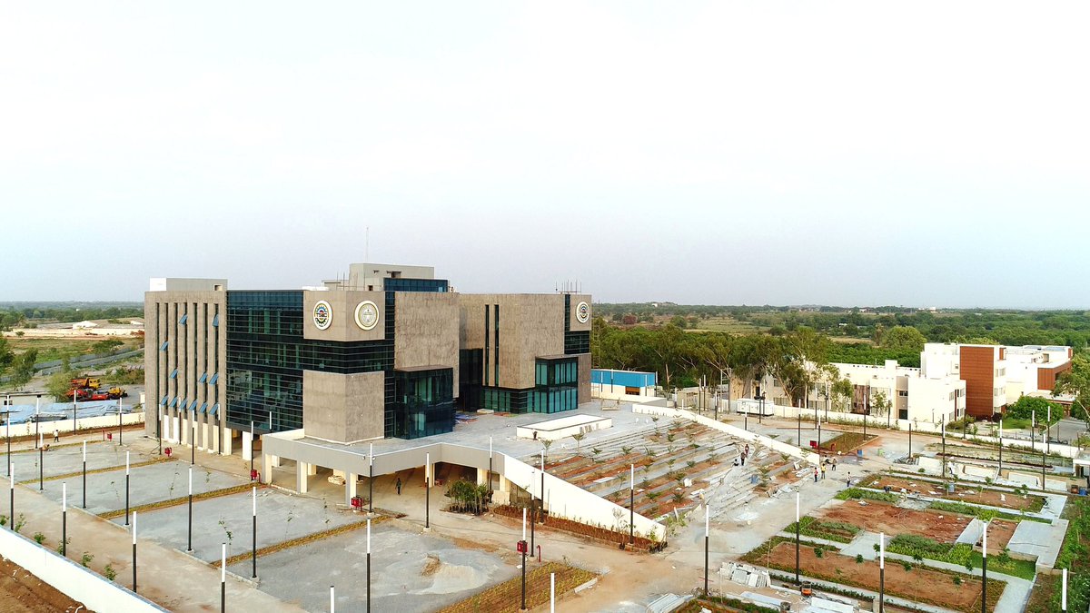 More than 700 youths from Siddipet will get employment at IT Tower due to inaugurated on 15th June. Hon Minister Sri Harish Rao sir organised this job mela for the benefit of local youth.  <a href="/BRSHarish/">Harish Rao Thanneeru</a> <a href="/IPRTelangana/">IPRDepartment</a>