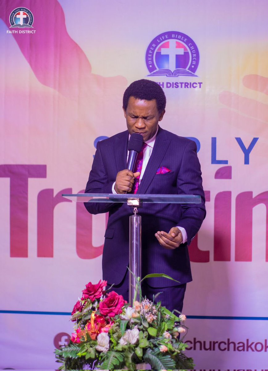 joy_ezeofor's tweet photo. @TNnadozie 
It’s not your birthday but we have chosen this very day to appreciate you cause you deserve to be celebrated.💃🏻💃🏻For me, it’s always your connection with the people you minister to, the message is always passed. #DLConversations @faithchurchak #AppreciationTweet https://t.co/RI6hemo2vA