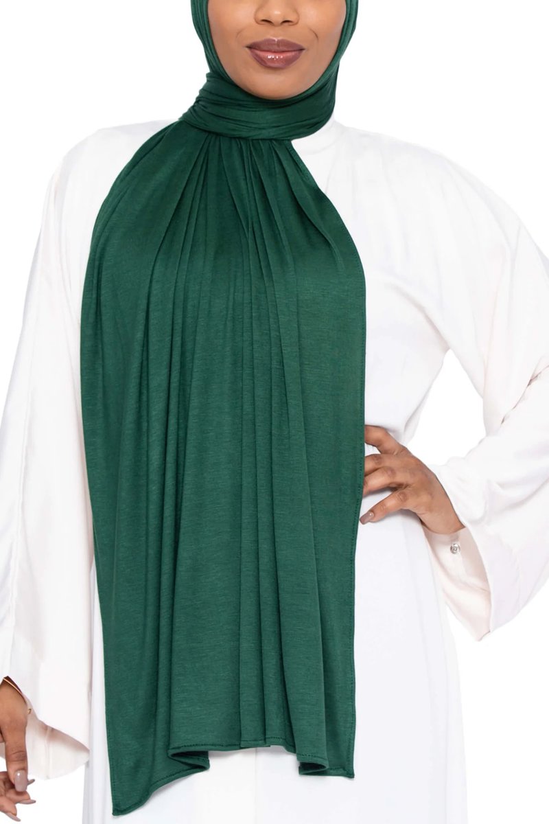 labibaghazali's tweet photo. Jersey scarf Available for 2500 only! Available in all colors.Retweet please! My costumers might be in your timeline😁 https://t.co/dZ861PE2CO