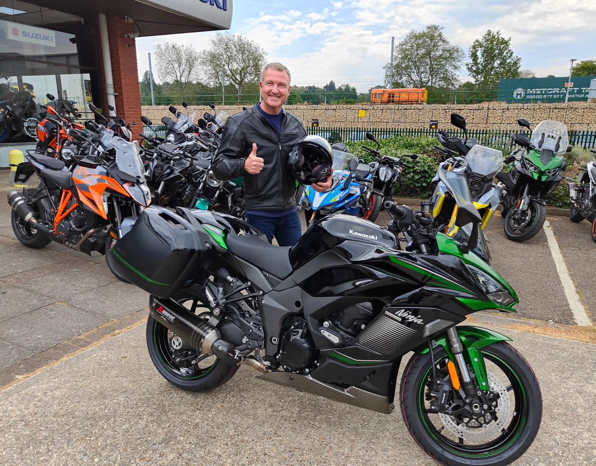🏍🔥🏍New Bike Day!!🏍🔥🏍️

Here’s Keith collecting his Kawasaki Ninja SX Performance Tourer🤩👏🏼

Great to see you Keith. Enjoy the new bike &amp; ride safe😁🏍️

#newbikeday #orwellmotorcyclesltd