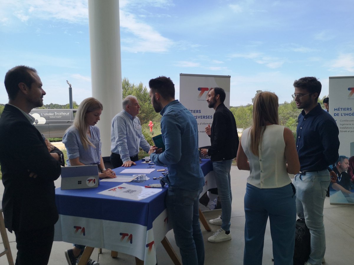 Technicatome's tweet image. [📢Jour J] C'est parti ! Nos équipes vous attendent à @thecampProvence à #Aix !

La journée #recrutement de @TechnicAtome se déroule de 11h-19h30 ce mardi 13 juin.
➡️Conférences avec des responsables de #TA
➡️Stands métiers en présence de managers
➡️Ateliers réalité augmentée