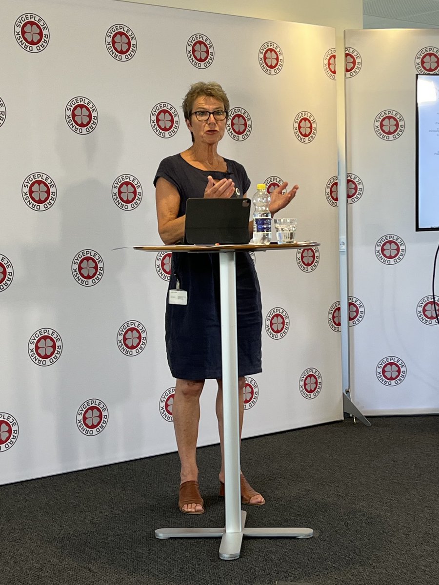 Pressemøde nu i Kvæsthuset med ⁦<a href="/GreteGc/">Grete Christensen</a>⁩ ved roret🍀 #dkpol