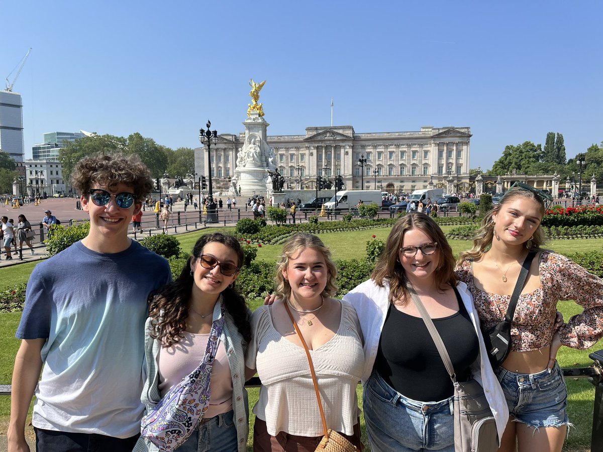 Franklin Central Choirs⚡️ tweet media