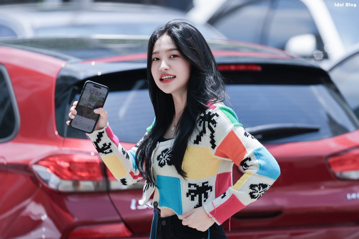 starry_tales_'s tweet photo. 230613 레드벨벳 예리 출근길
#예리 #레드벨벳 #김예림 #redvelvet #YERI https://t.co/U9yXYiTDIu