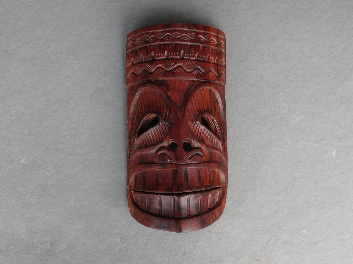 Vintage Polynesian Tiki, Maori man-god totem, hand carved wooden mask, Marquesas Islands carving, Pacific Islands crafts, hearth protector @SympathyRTs @BlazedRTs @Retweelgend @sme_rt @OnlyGreatsPics #vintage #womaninbizhour elementsdeco.etsy.com etsy.me/3CJ1rff