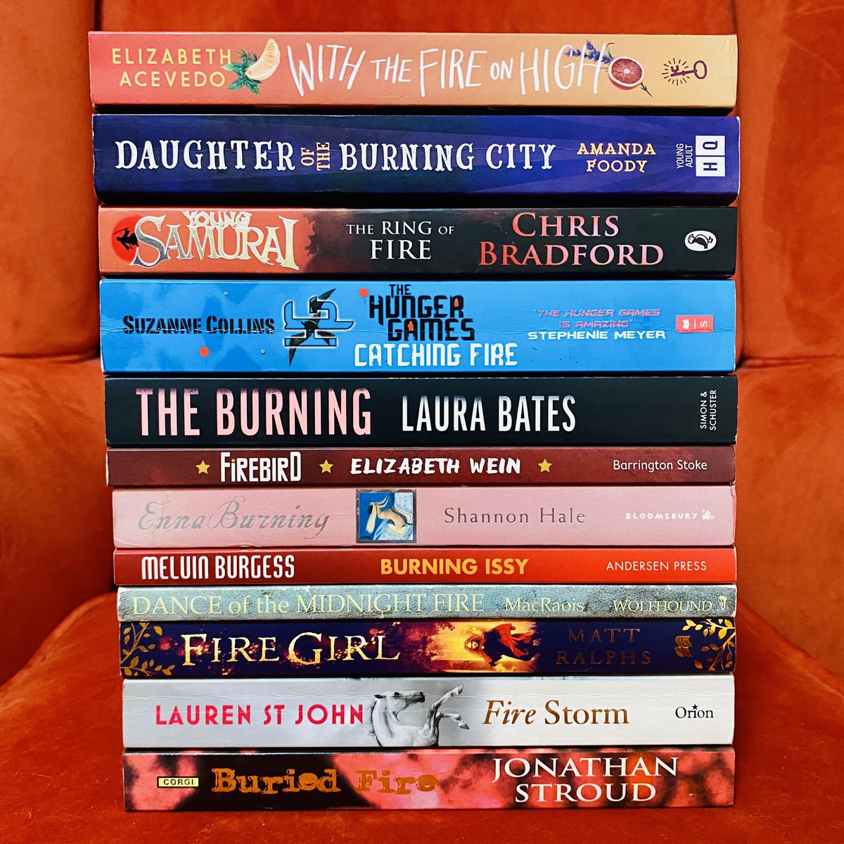 #Heatwave Bookstack 🔥📚🔥📚🔥
📚🔥📚🔥📚 #BookTwitter #Read