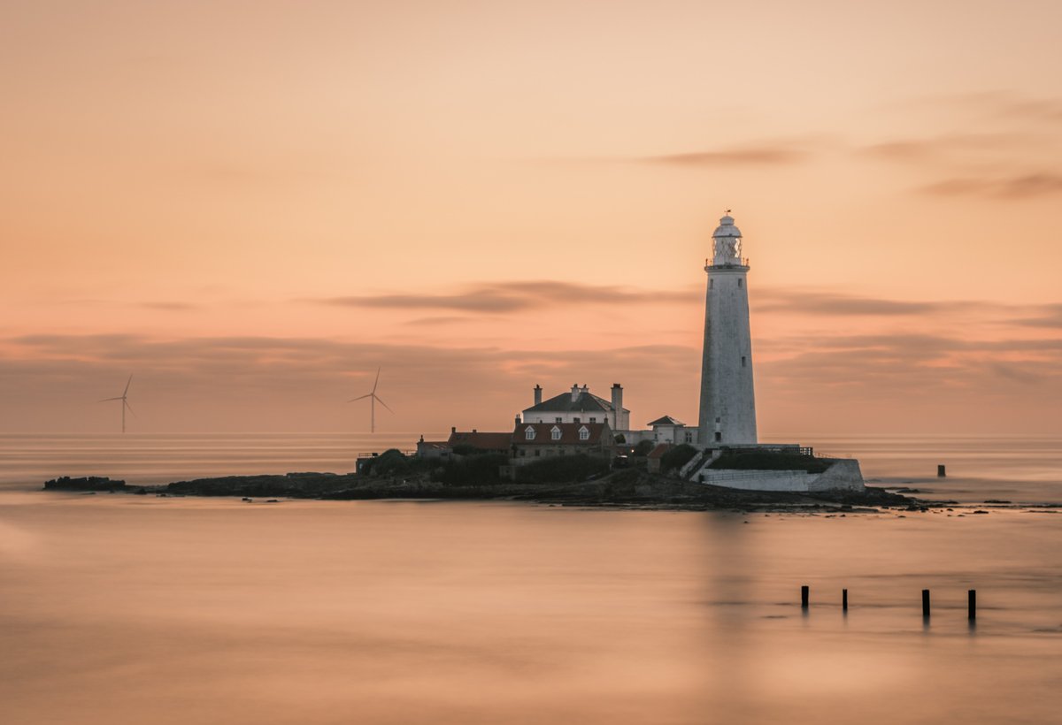 QT your best lighthouse photo.