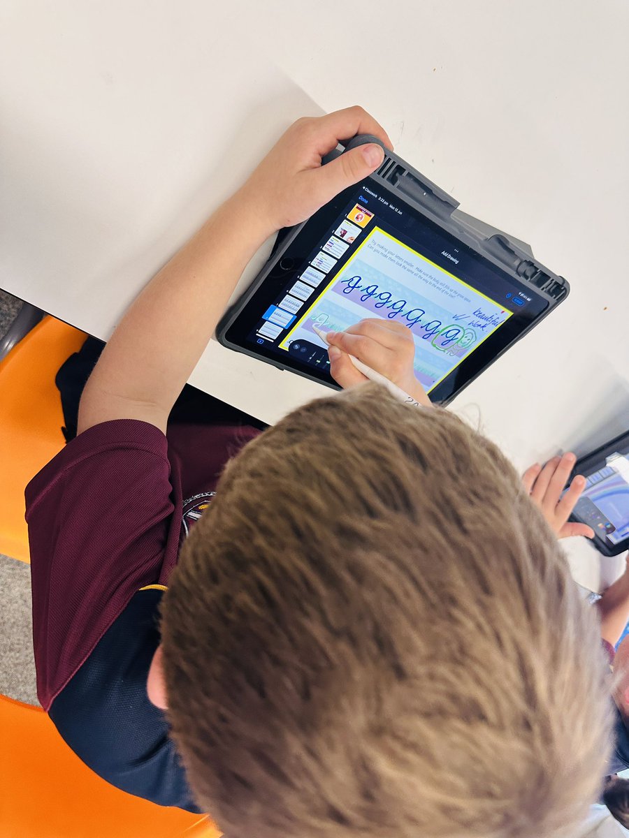 RenieMc tweet media