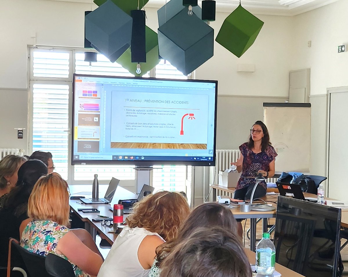 Après <a href="/VilledeReims/">Ville de Reims</a>, aujourd'hui 2°session de formation des évaluateurs <a href="/Aptitude/">The Dream Is Simple   IG: Aptitude_Addh</a> à @VilledeNancy animée par Angélique Songy, ergothérapeute <a href="/CarsatNordEst/">Carsat Nord-Est</a>. Pour mieux apprécier situations de perte d’#autonomie et besoins en termes d’aides techniques et d’adaptation du logement👍