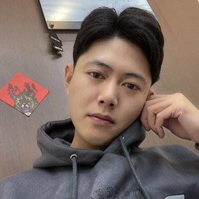 Xing0989's tweet photo. #NewProfilePic (新個人資料照片) https://t.co/736jbCrBNk