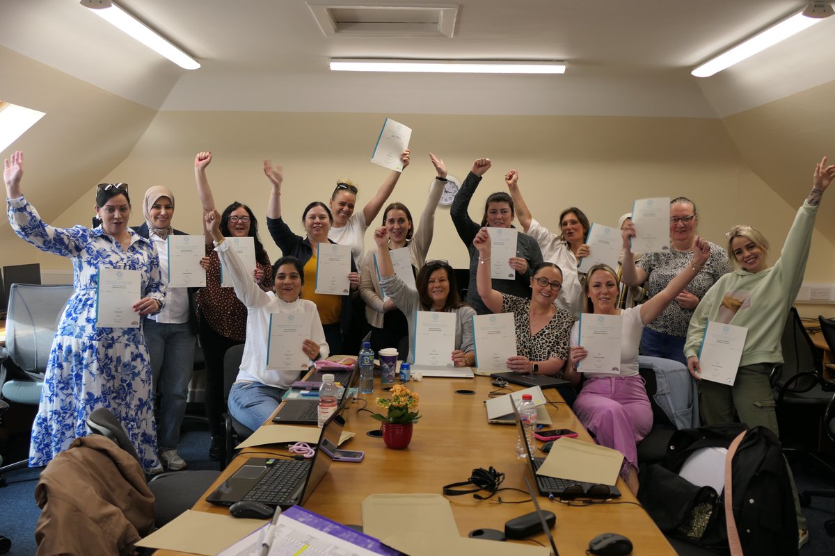 Our #BusinessAdministration with #DigitalSkills learners were delighted to receive their end-of-year certificates after all their hard work! Very well deserved 🥳

#LifelongLearning #EmpowermentThroughEducation #CommunityEducation #AdultEducation #OneGenerationSolution