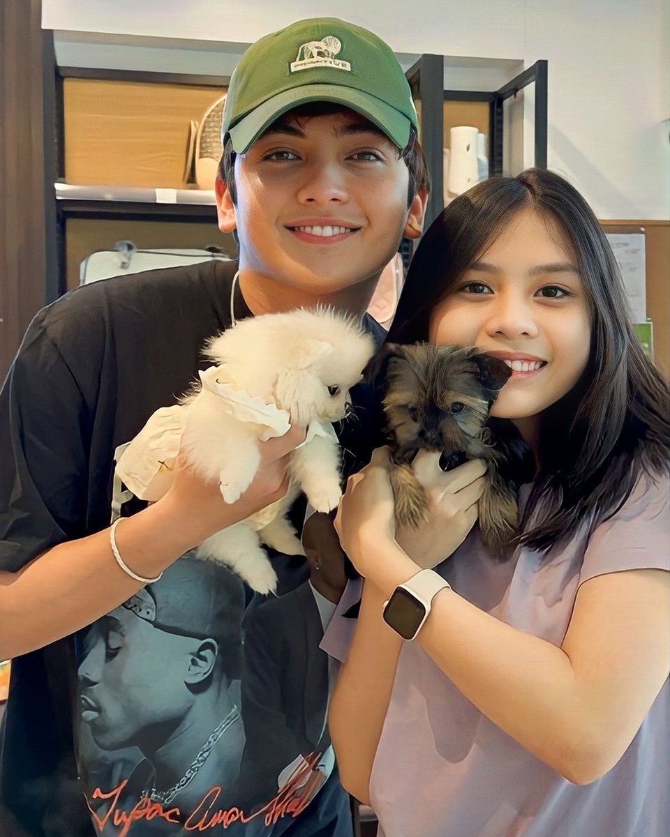 jaesfvr's tweet photo. Seth with Chin's siblings, Tal and Cookie. They look so cute! 🥹🫶🏻

#FranSeth https://t.co/Gkb6c0aMto
