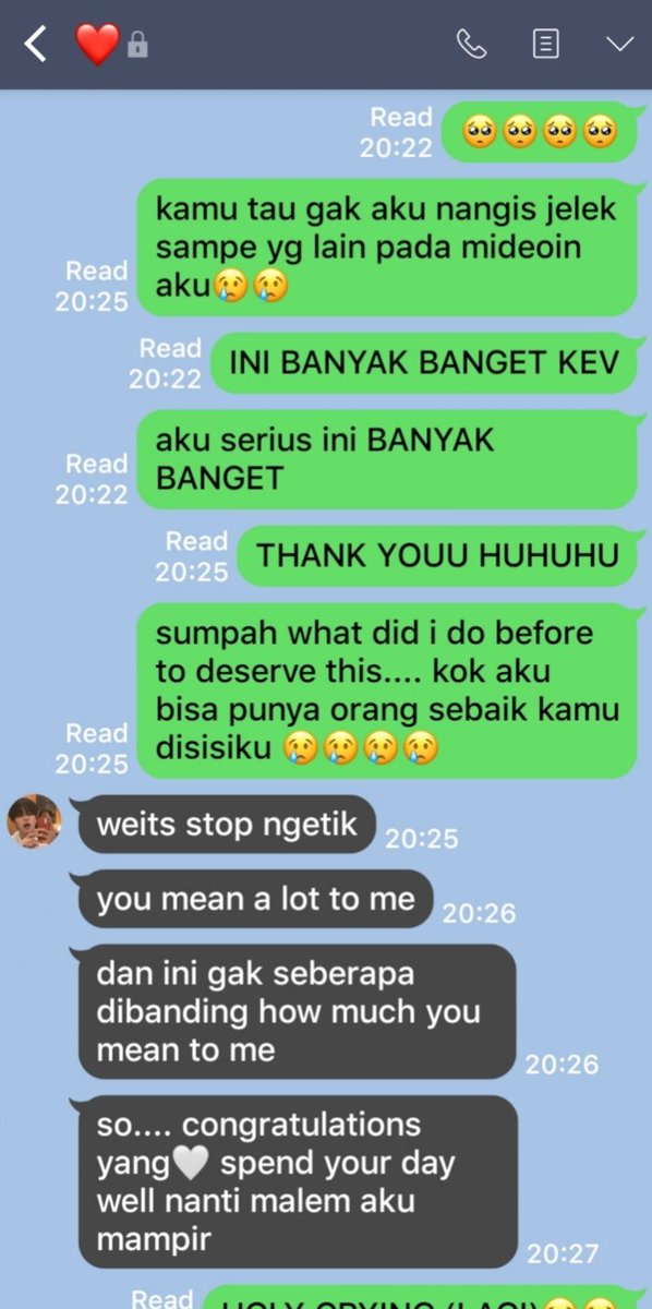 jeguyieT__T's tweet photo. #jaeguri #whiscake edisi si cowo yang paling woa dan receiving gifts itu gak bisa dateng celebrate pencapaian baru cewenya https://t.co/t5MHwnWqP0