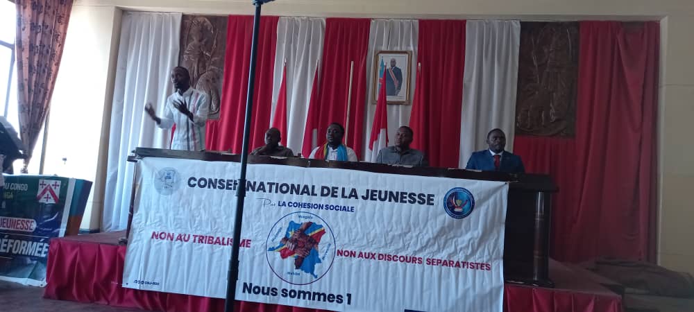 TresorNonga's tweet photo. #TousUnis - #JeunesseRDC

L'inédit rapprochement entre @pjc00243 et @CnjRDC respectivmnt sous #leadership de l'Amb. @Hussein1Ndala et l'Amb. @Atibunathannael, une expression #multi_effets, #fastes sur la #Cohésion_sociale. 

@yvesbunkulu @Presidence_RDC https://t.co/dlJtVxdqoB