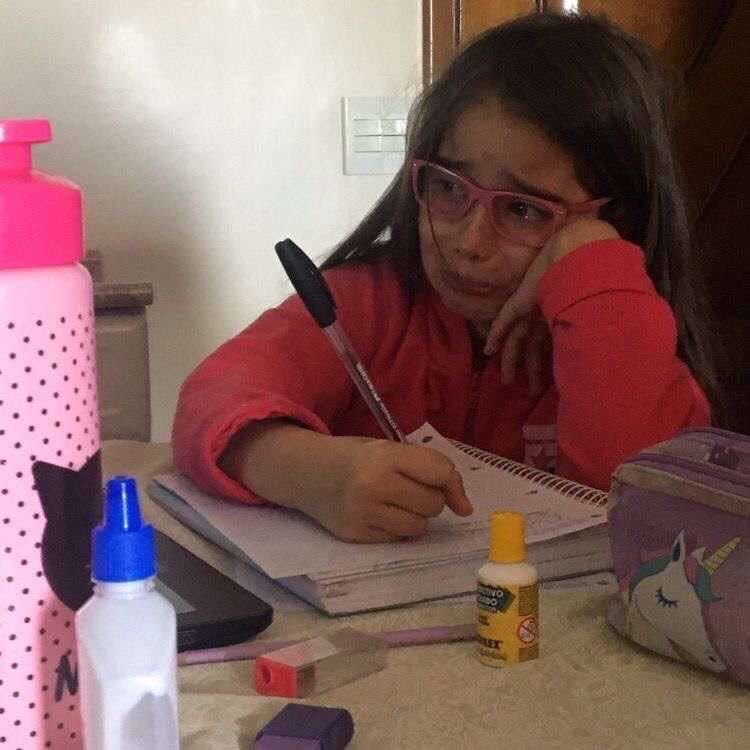 LMNightingale22's tweet photo. Me during the whole of that chem exam #gcse2023 #gcses2023 https://t.co/GfP5gjj6FB