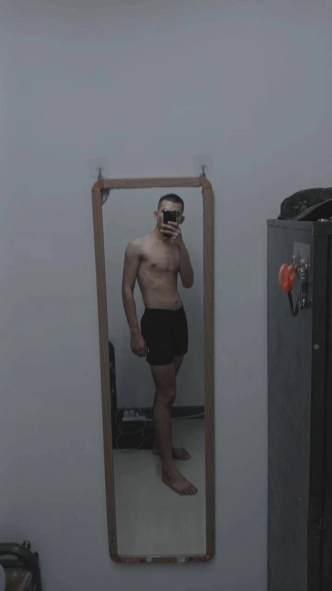 mengjay95's tweet photo. 💪🏻💪🏻💂🏻‍♂️💂🏻‍♂️ https://t.co/ZYWR6Im8ij