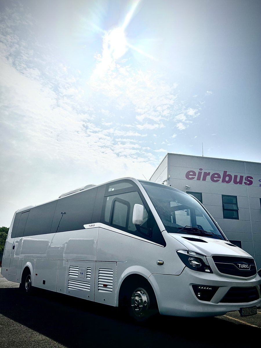 Delighted to take delivery of a brand new 37 seat DAF Turas 900s today. A welcome addition to the Eirebus family! 🚍