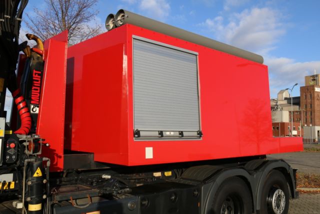 Biete: #Rosenbauer Abrollcontainer mit 6.000 L Wassertank !

feuerwehr.de/markt/anzeige.…

#Feuerwehr #FeuerwehrMarkt