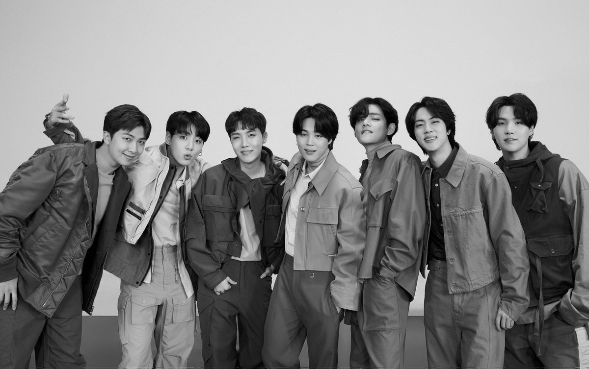 mora_kar7's tweet photo. Happy 10th Anniversary 💜

Thank you for everything, I still love all💜 https://t.co/2iS8Eice6s