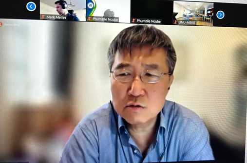 SARChI_ID's tweet image. Day 1 of the Third Young Scholars Conference is going great! 
Panel discussions are underway on Green Industrialisation &amp;amp; Structural Transformation. 

Somanya, Ghana satelite, we see you! Hello from Johannesburg  #GreenIndustrialisation #StructuralTransformation #YSCAfrica_IP