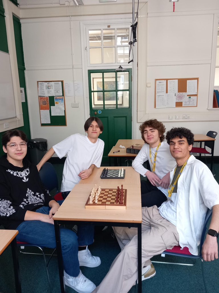 A few photos from our Boarding Chess Tournament. 👏♟️

Well done to all of those who played. ✨
.
.
.
.
.
.

#chess #chesstournament #davidgamecollege #davidgame #boarsing #boardinglife #boardingschool #college #school #sixthform #studyintheuk #studyinlondon #london #aldgate