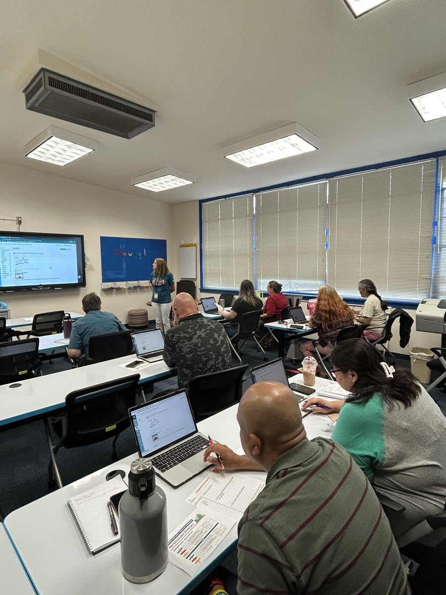 Lisa Abbett tweet media