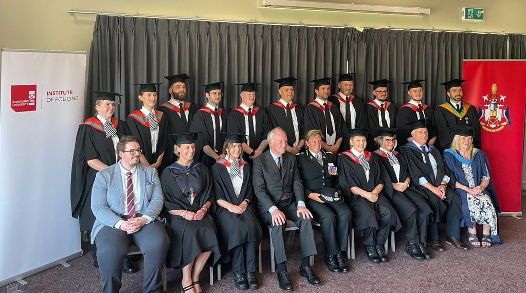 Privilege to be part of our first PCDA and DHEP cohorts graduation today with Staffordshire University on achieving their degrees or diplomas.  
Congratulations to all 🎉<a href="/warkspolice/">Warwickshire Police</a>