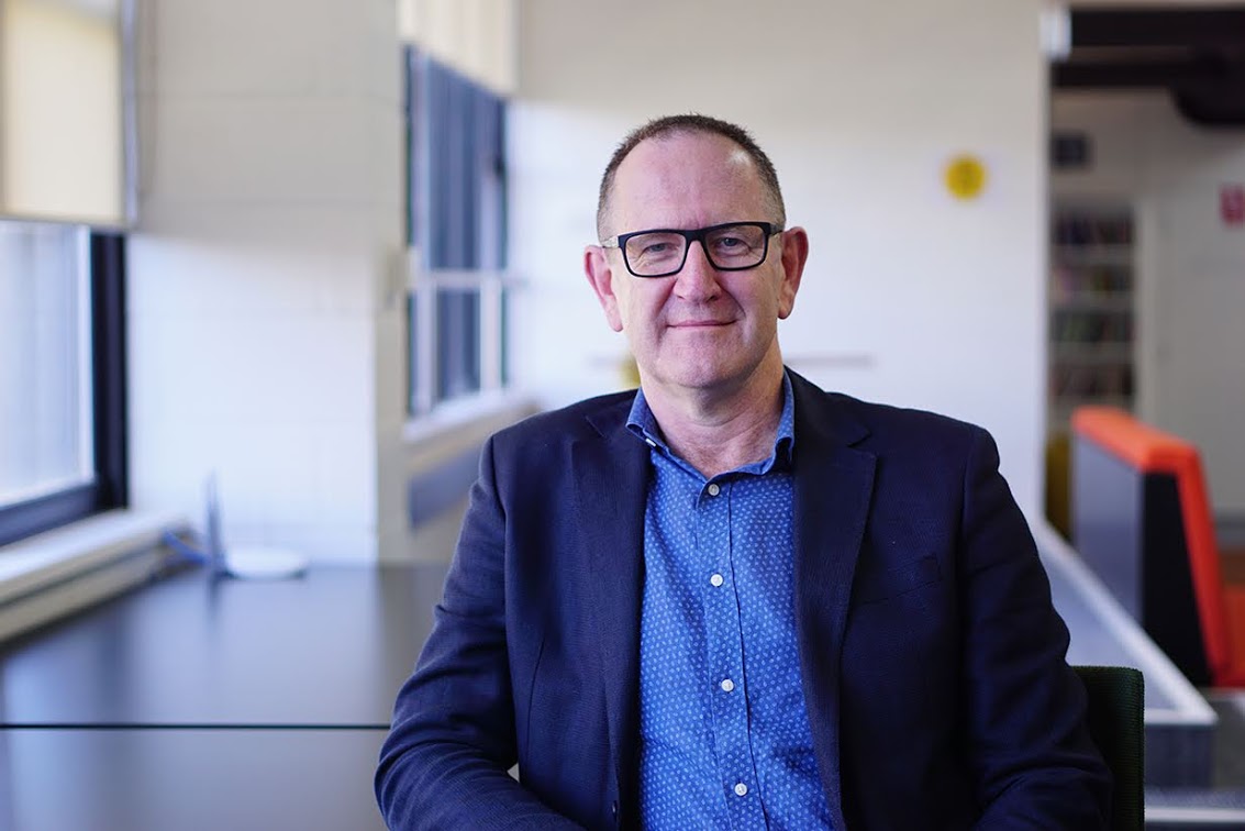 Join Sam Fornecker on the latest episode of The Ridley Podcast for a conversation with Brian Rosner about how the gospel addresses the collective identity crisis of modern society, and explore how the gospel addresses arguably the most urgent question of modern people: Who am I?
