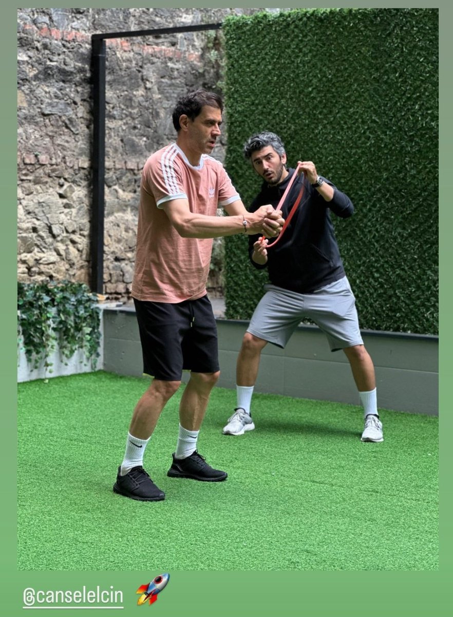 CanselSevenler's tweet photo. #Repost #barissevinc @cansellelcin 🚀
#canselelçin #fetness #spor
https://t.co/g8QGsxNJwg https://t.co/BCg3Top4oc