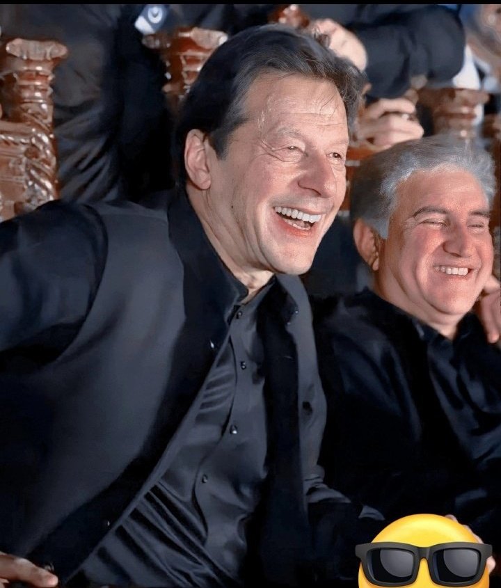 Chohan_Amjad265's tweet photo. عمران بنو گے؟ https://t.co/0WHUcAN12F