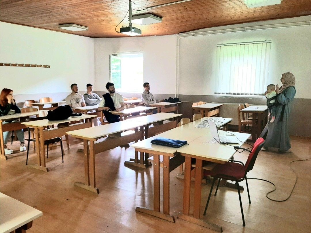 SmajlovicSamira's tweet photo. Fatima and me giving a talk about @MSCActions and @MCAA_WB to the students of the Biotechnical faculty in Bihać, BiH! Hopefully, the number of successful applicants for MSC DN from BiH increases as we continue spreading the word about success stories! https://t.co/R9eNVC0Tuk
