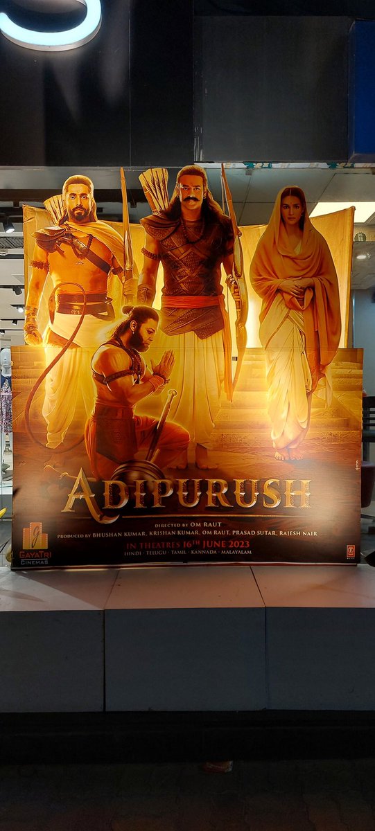 P_u_shh's tweet photo. #Adipurush Releasing on 16th june at GAYATRI CINEMAS ,RATLAM M.P

#Prabhas #AdipurushOnJune16th #KritiSanon #SaifAliKhan #Omraut #BhushanKumar #KrishanKumar #aafilms @TSeries #AdipurushBookings https://t.co/QoipOQcogg