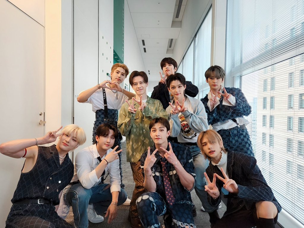 time_to_felix's tweet photo. 220614 Official JP Twitter

#스트레이키즈 #Straykids #필릭스 #Felix https://t.co/lBbcRdVtT3