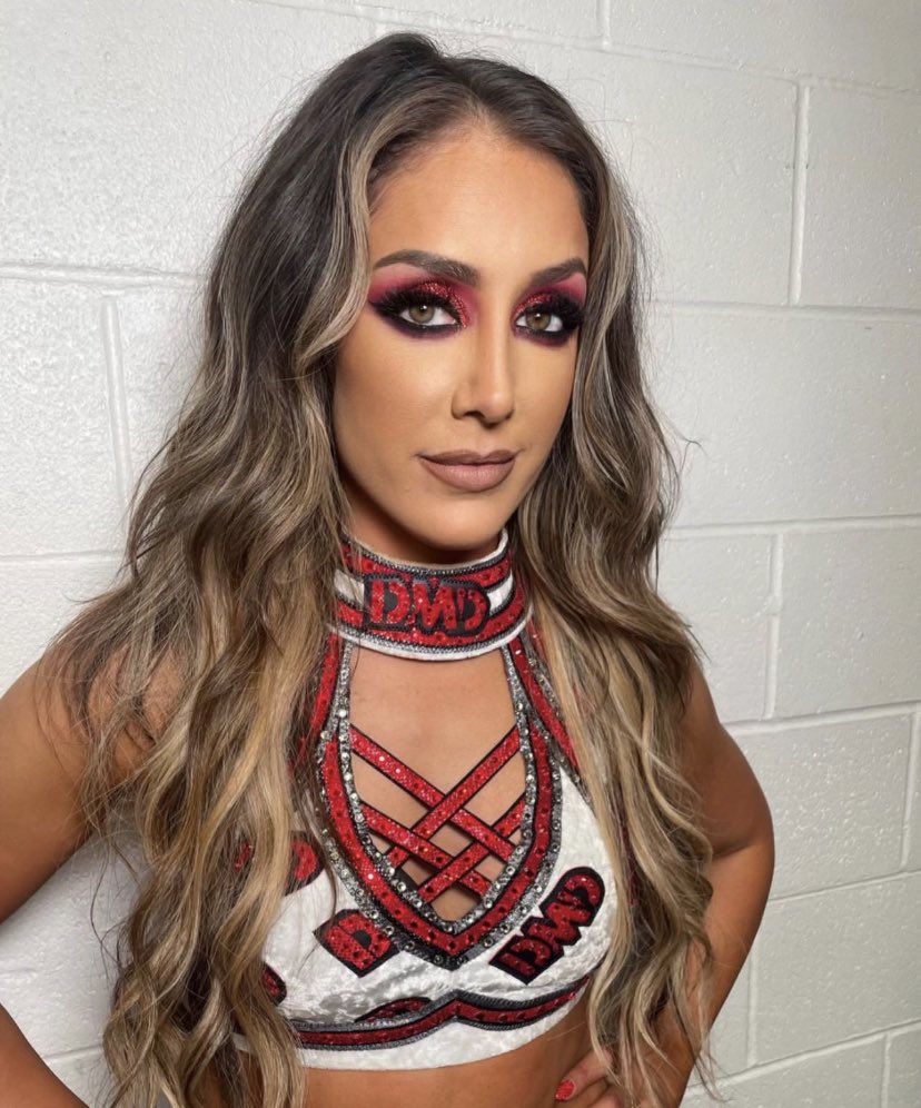 Tay. (Parody) tweet media