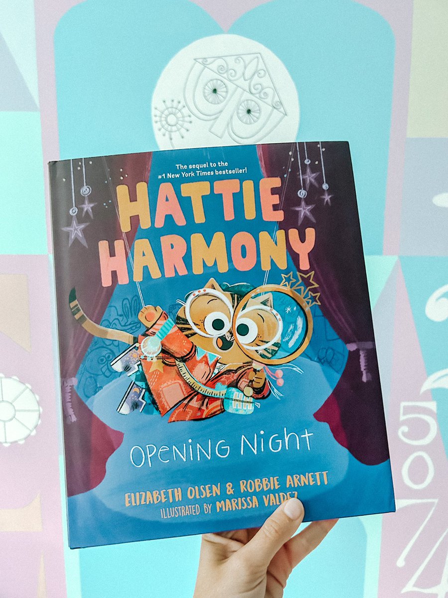 @Hattie_Harmony happy opening night, #HattieHarmony! 📖🩵

#hattieharmonyworrydetective #worrygoaway #openingnight #robbiearnett #elizabetholsen #marissavaldez